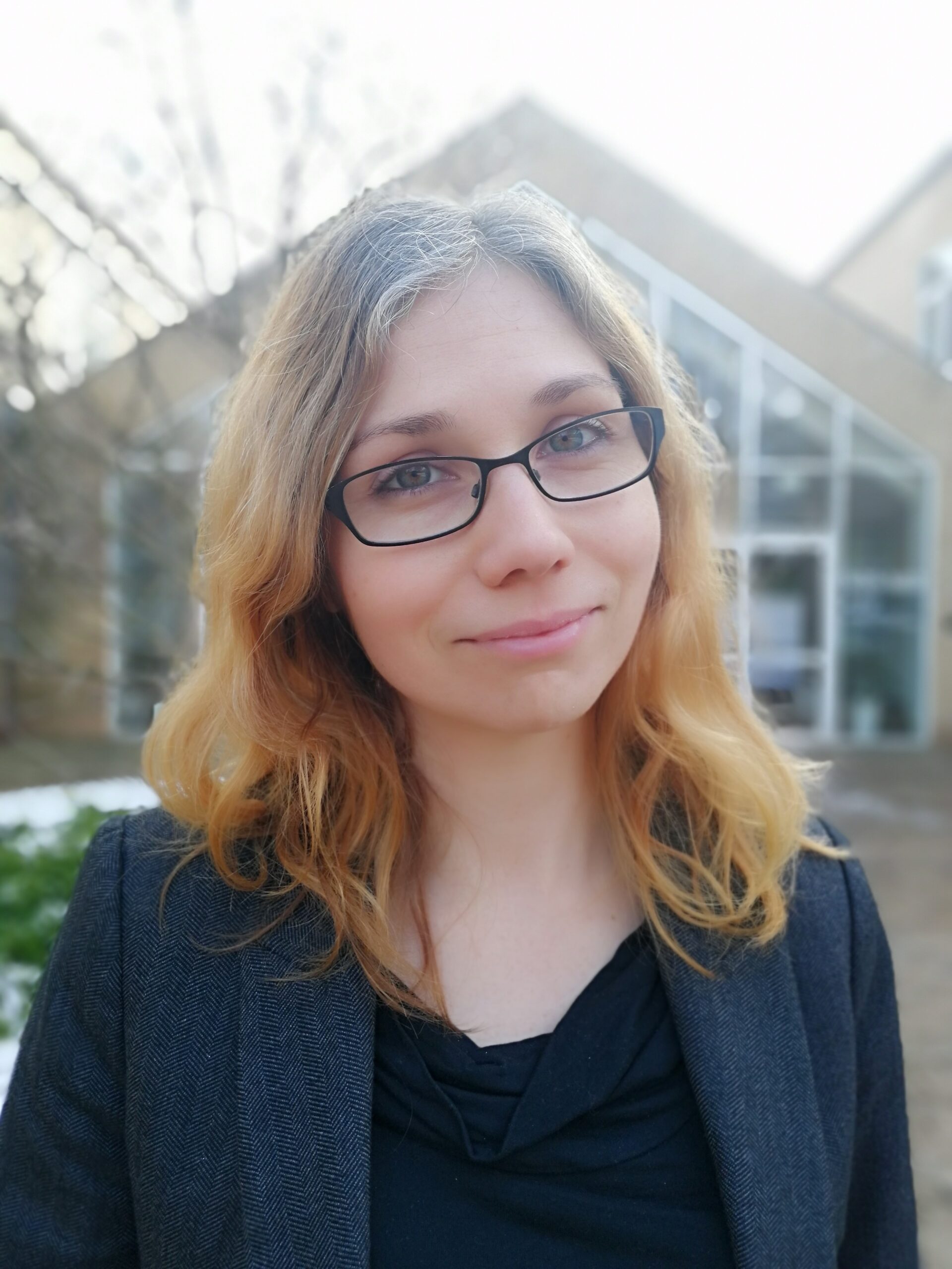 Prof. Iza Romanowska