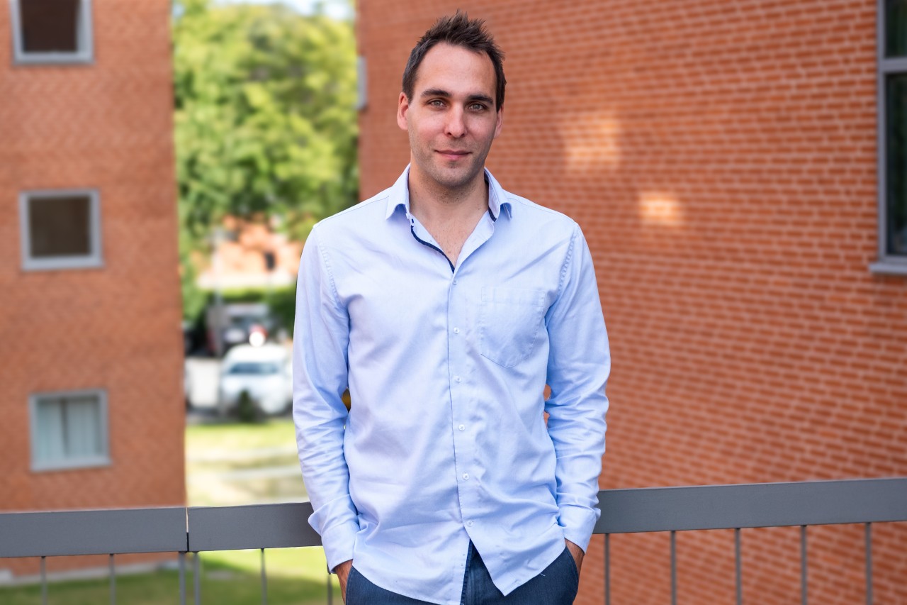 Dr. Nicolas Legrand